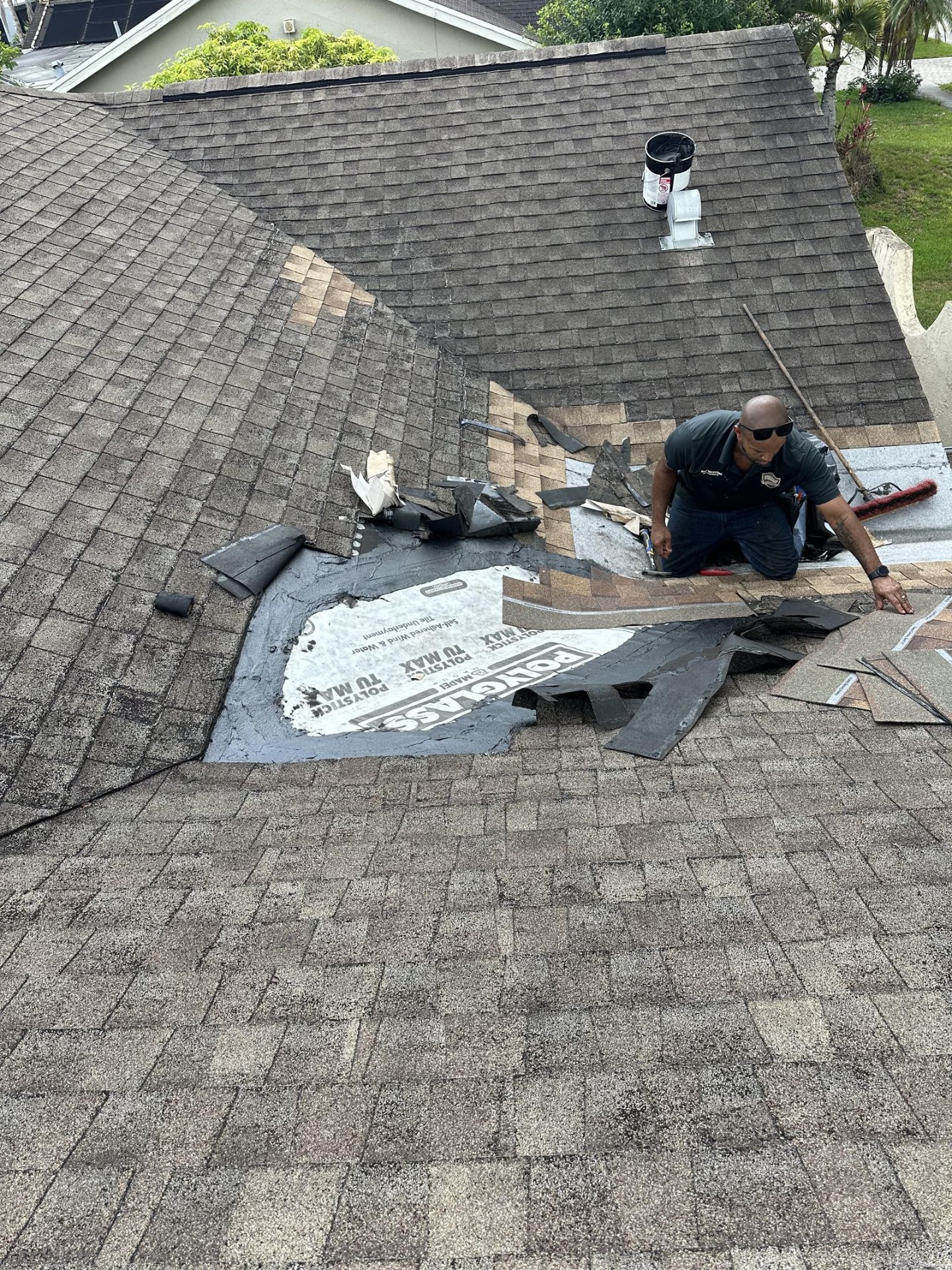 Shingle Tear-Off & Re-Roof